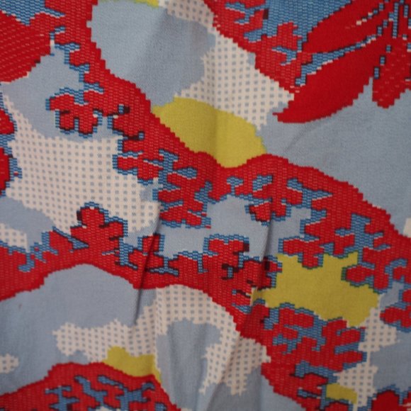 Vibrant floral dotted circle midi skirt by Topshop - Picture 4 of 7